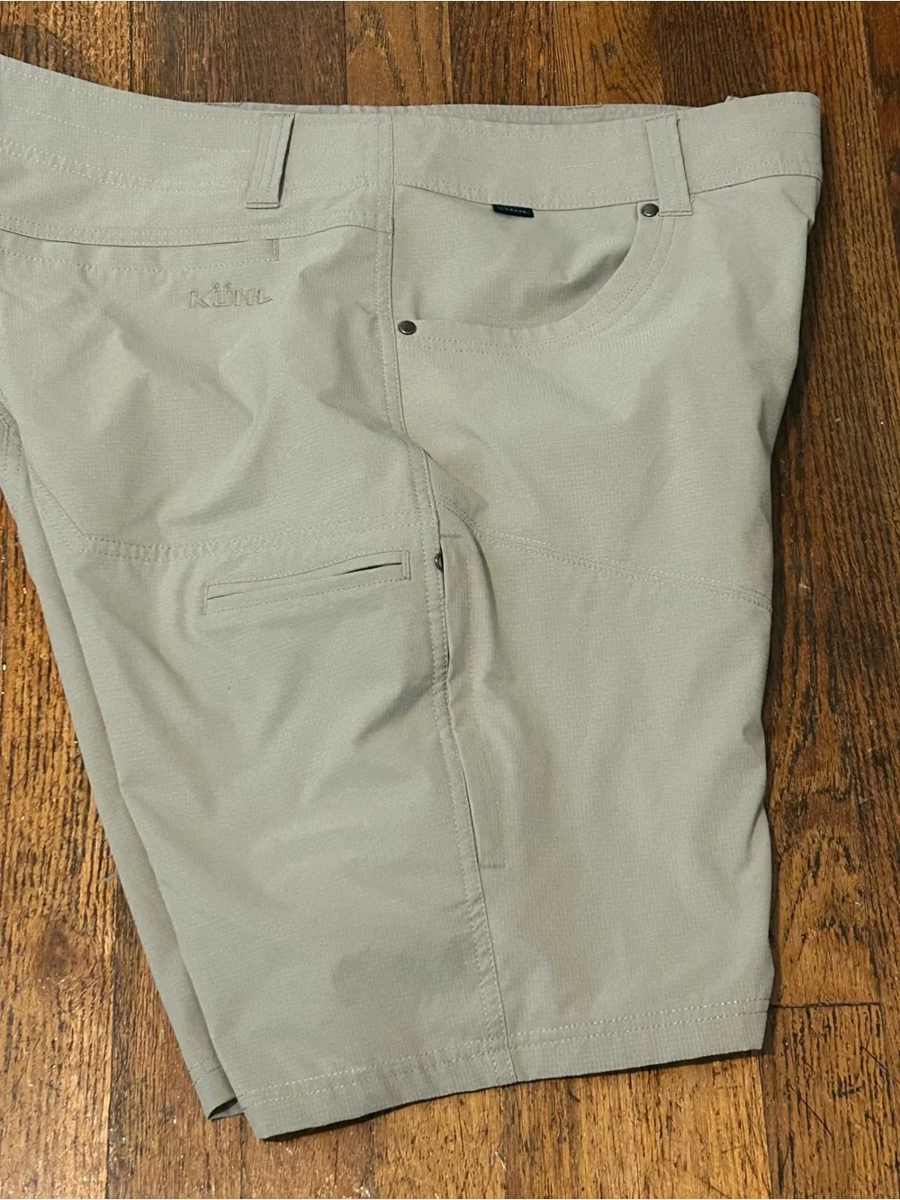 Kuhl Shorts Mens 38 Gray Silencr Kargo Chino Hiking Travel Performance 5230